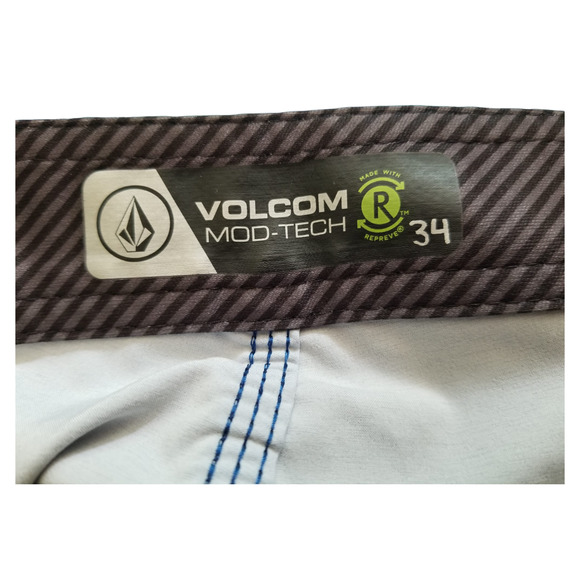 Volcom Mod-Tech Swim Multicolor Shorts Men's Size 34 Inseam‎ 9 in - Picture 8 of 8